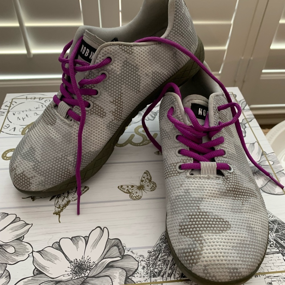 No Bull  light grey trainers